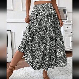 SHEIN Black and White Floral Midi Skirt